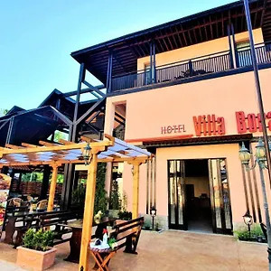 Hotel Bora