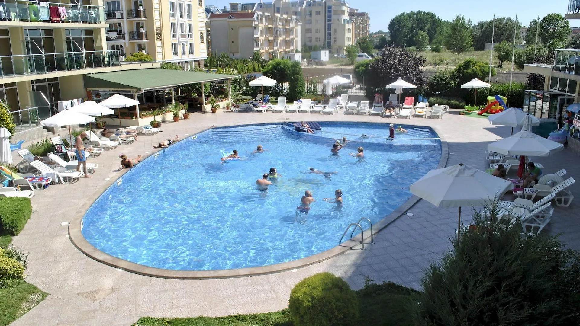 Julia Family Apartments Солнечный берег 3*,